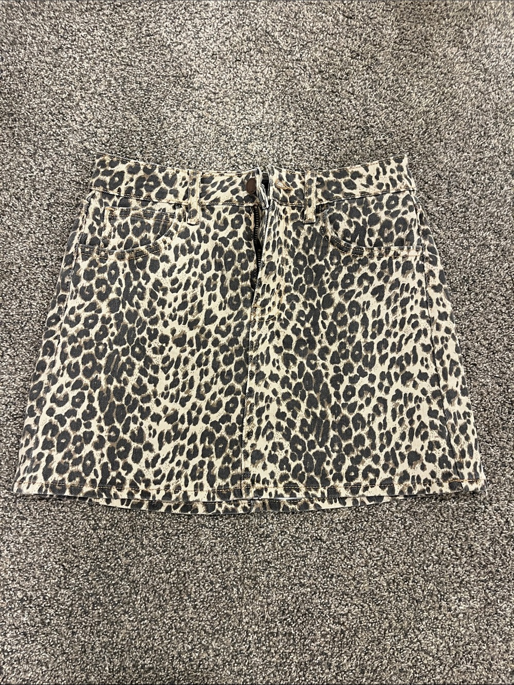 Leopard Print A-Line Mini Skirt - Neutral